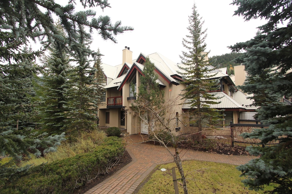 Signature Condos By Whistler Retreats