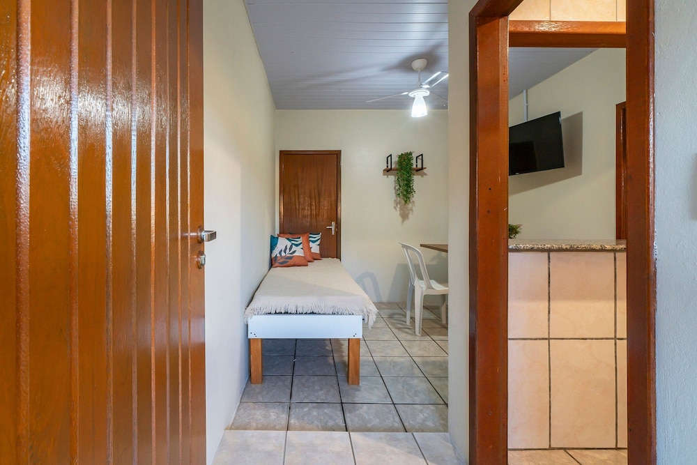 AP 24 Ala Canto Gran Residencial Solavir