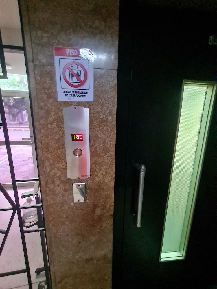 506 Moderno Aparta-Suite en Versalles Tipo Loft - Cali Tower Suites & Lofts