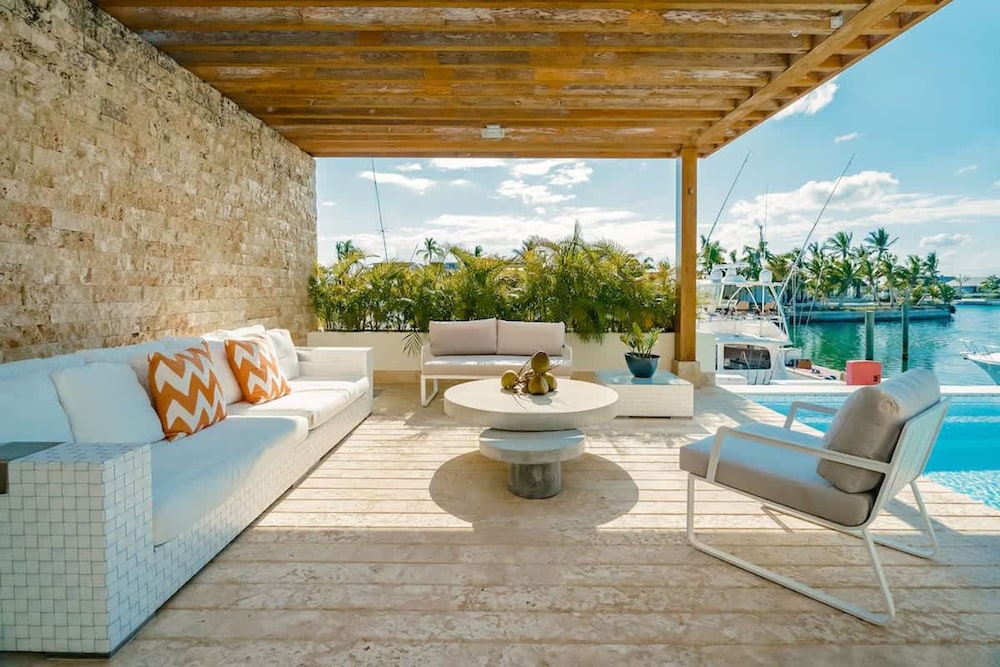 Dreamy 4BR Villa in Cap Cana s Marina