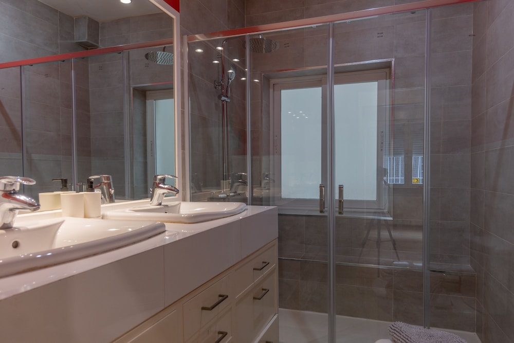 M Pdh520 Apartamento Amplio y Elegante en Paseo d