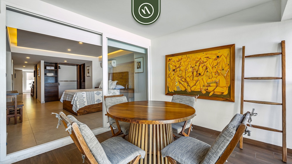 Harbor 171 by Naya Homes