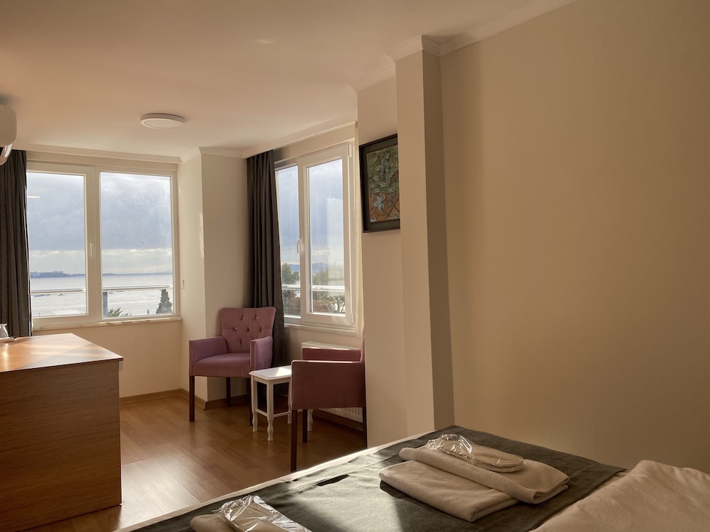 Spinel Hotel - Image 57