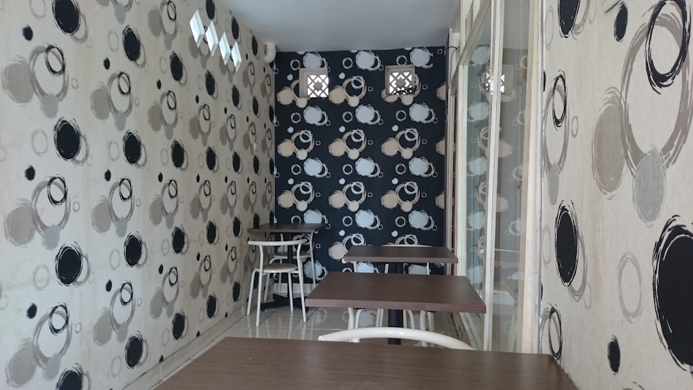 Hotel Catur Warga