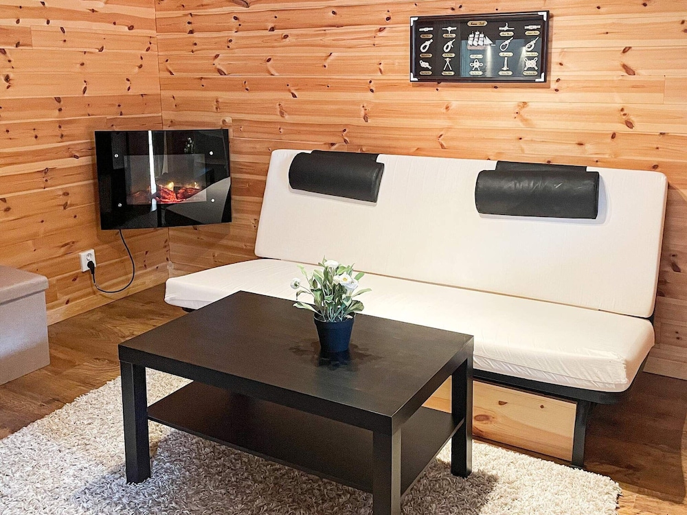 4 Person Holiday Home in Drottningskar-by Traum