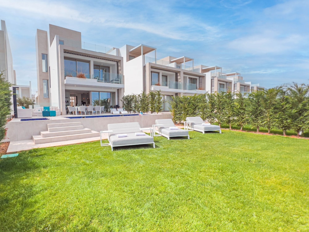 Azure Seaview - Jade Villa