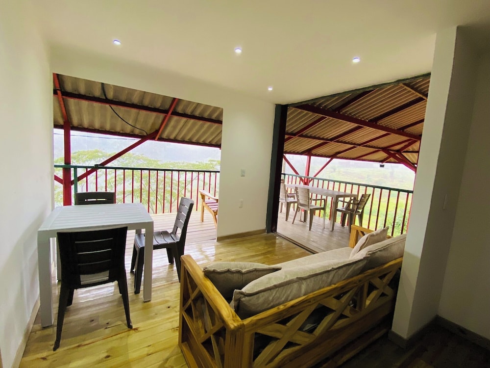 Eco hotel primavera