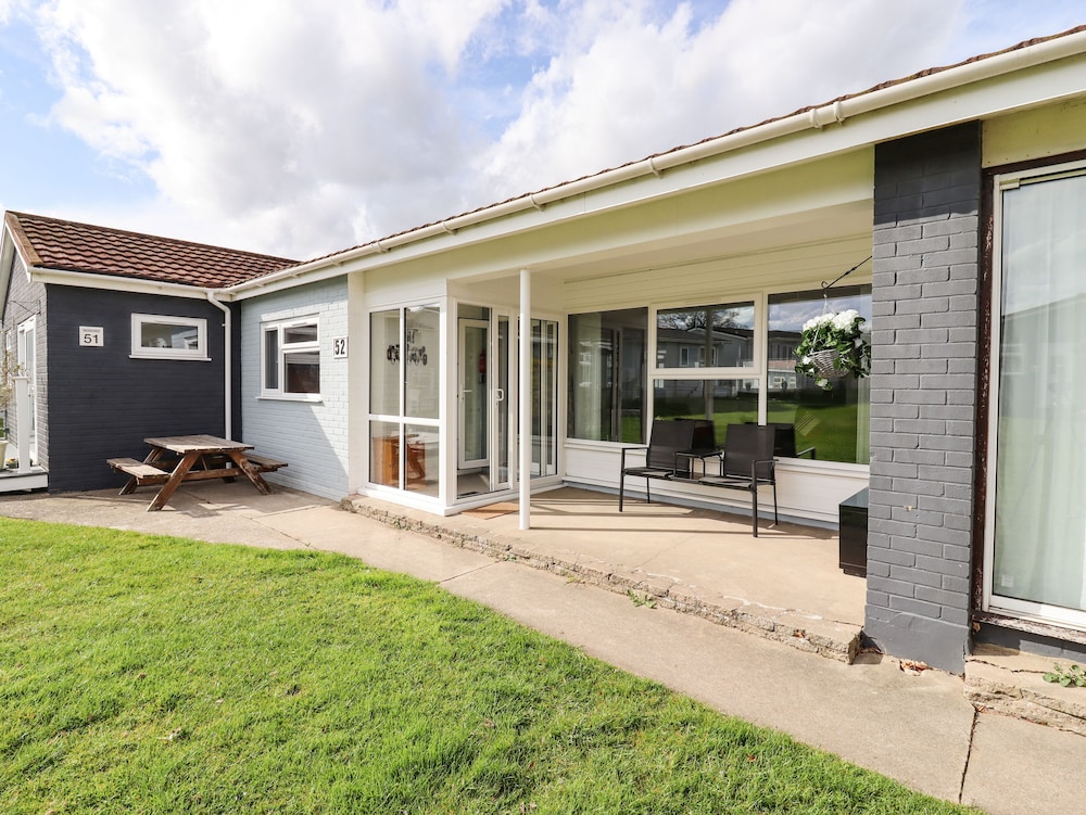 Marsh Bungalow