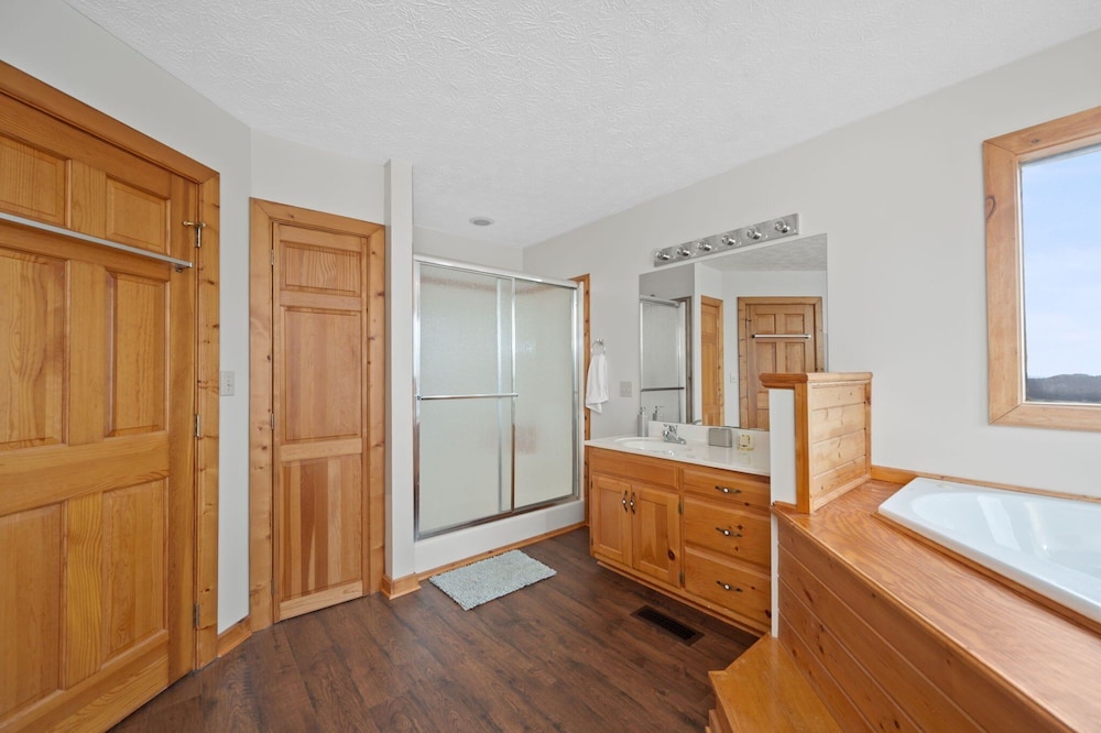 Retreat In The Smokies 3 Bedroom Home