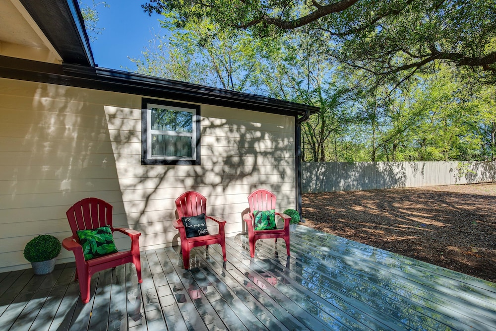 Couples Retreat In Canton w/ Patio, Trail & Yard! view 4