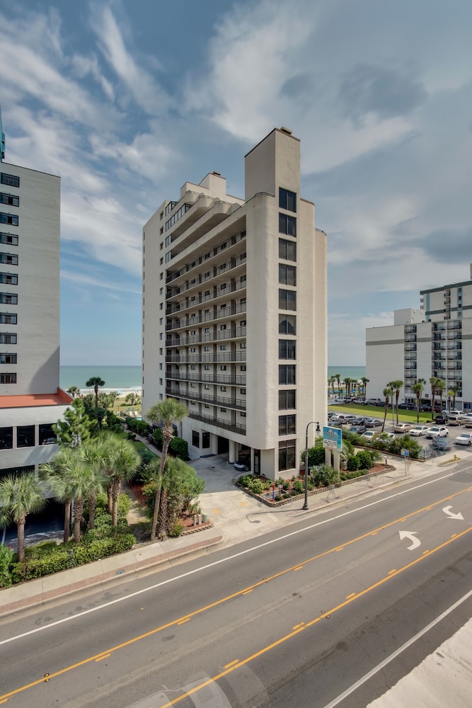 Hosteeva Oceanview Meridian Plaza Condo