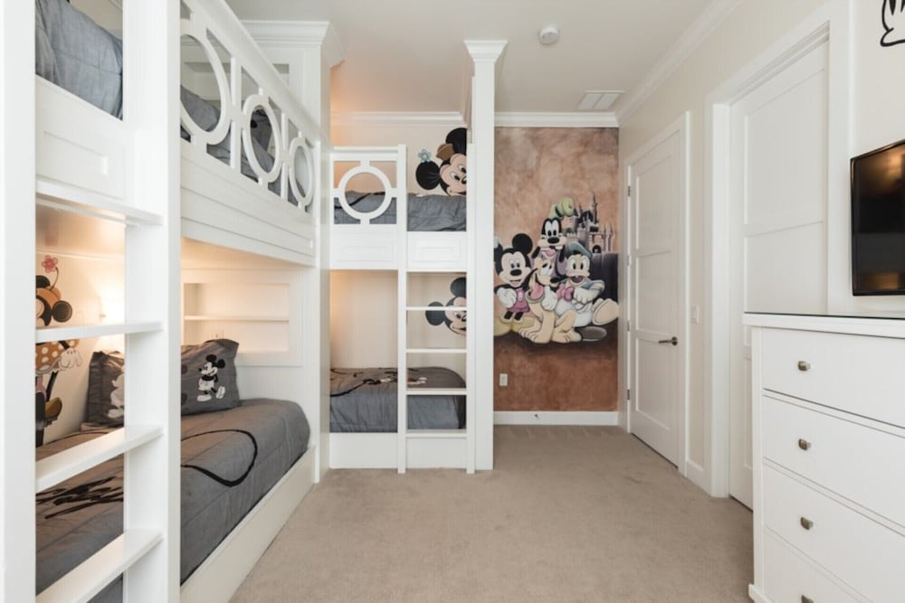 Beautiful Mansion With Private Pool, Close to Disney, Orlando Mansion 1340 - Image 3