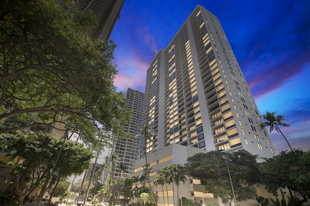 Tower 2 Suite 1208 -QQE by Koko Resort Vacation Rentals