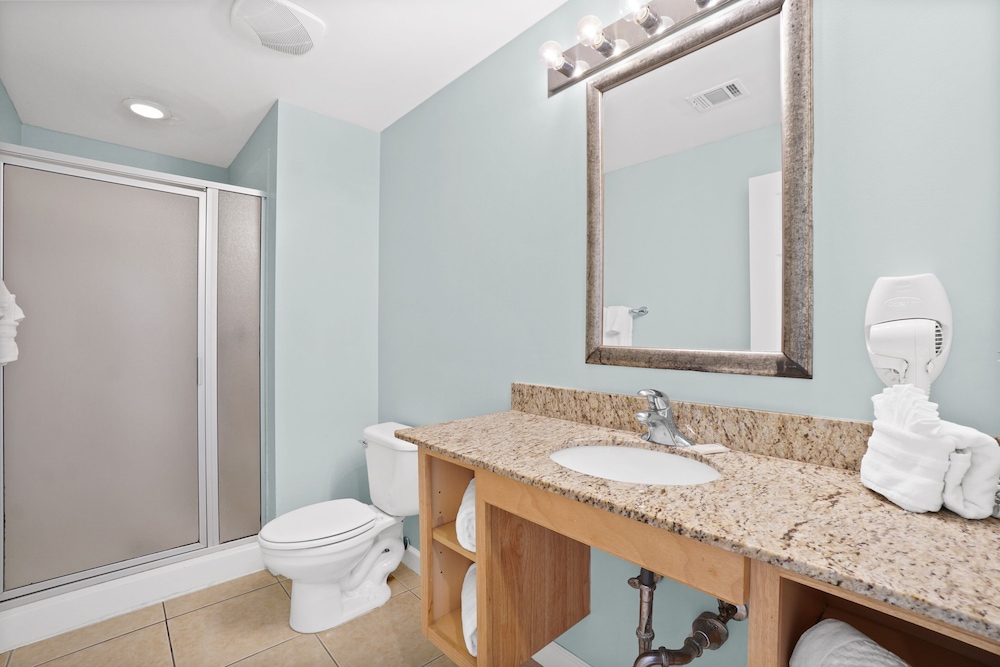 Splash Beach Resort by Panhandle Getaways