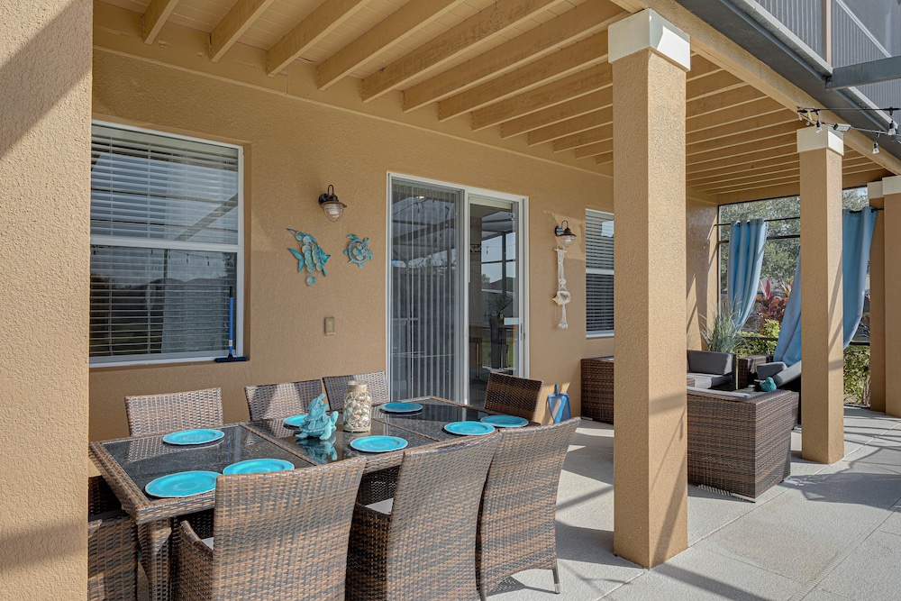 115ep- West Haven 5 Bedroom Home by RedAwning view 4