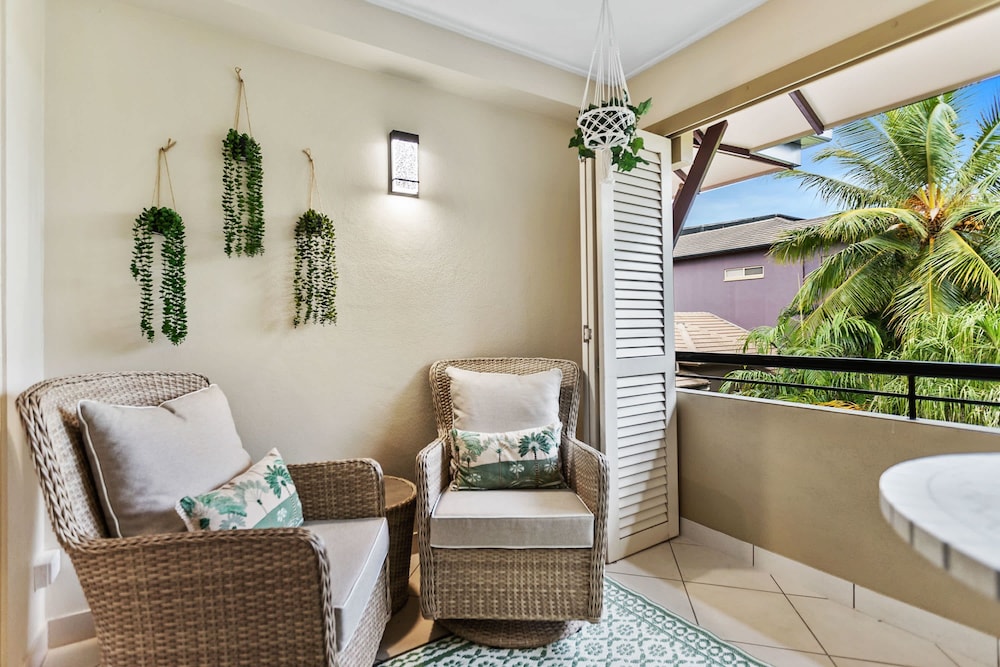 Pineapple Palms - Resort 9 Pools Gym