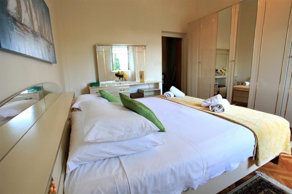 Apartman Laura Zaton