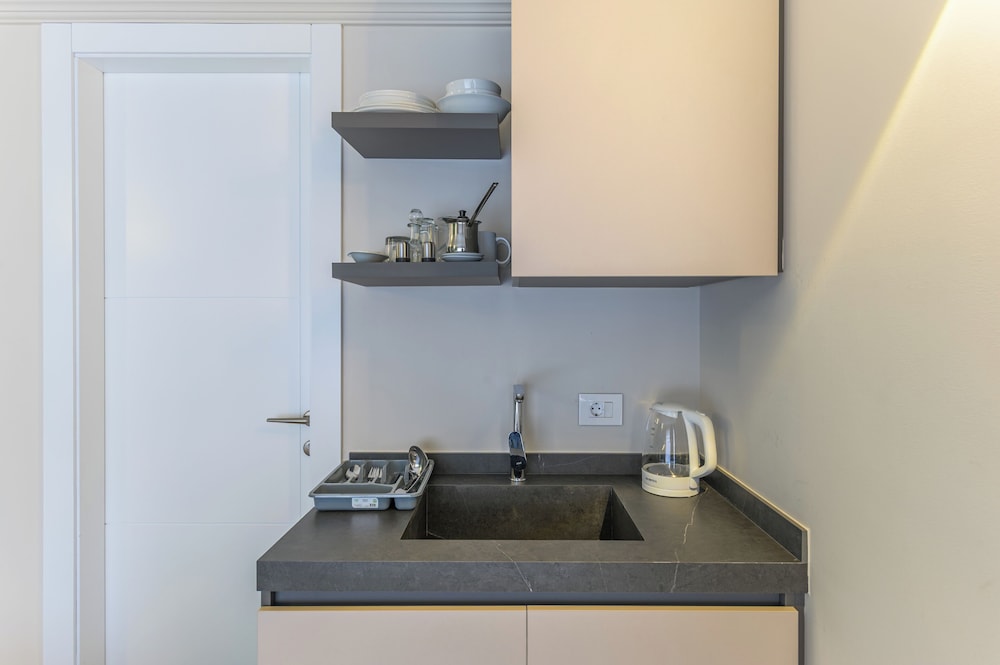 CityZen - Boutique Studios in Achrafieh