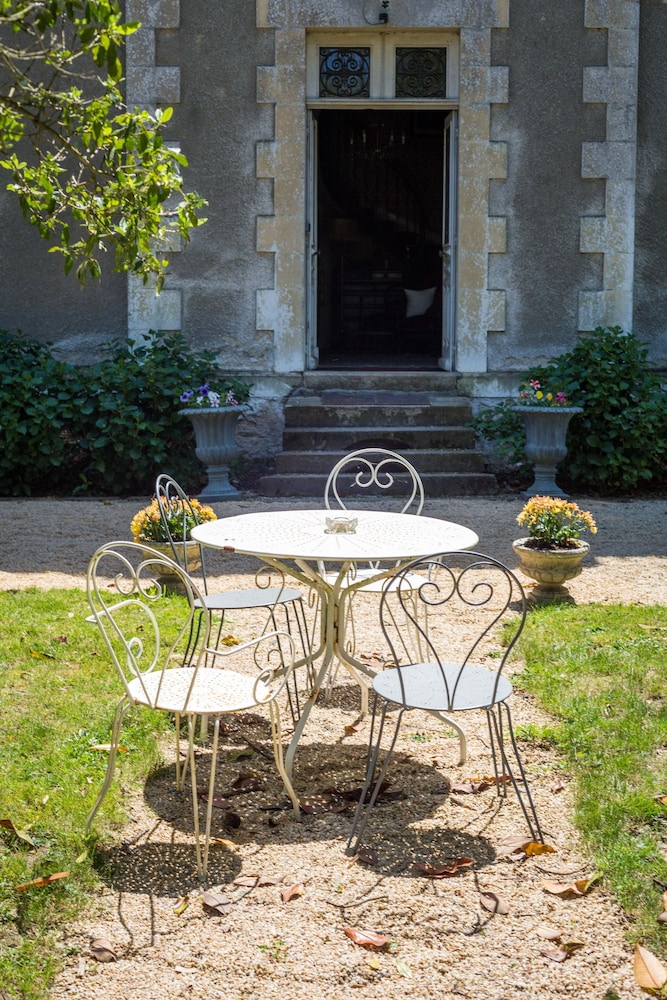Château de Belle-Vue view 2