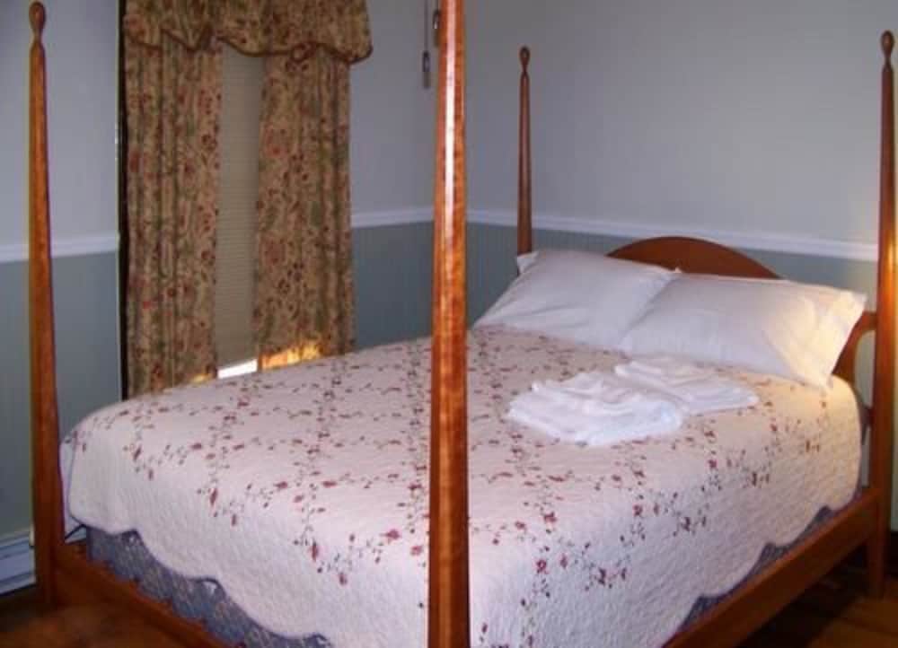 River House Lodge
