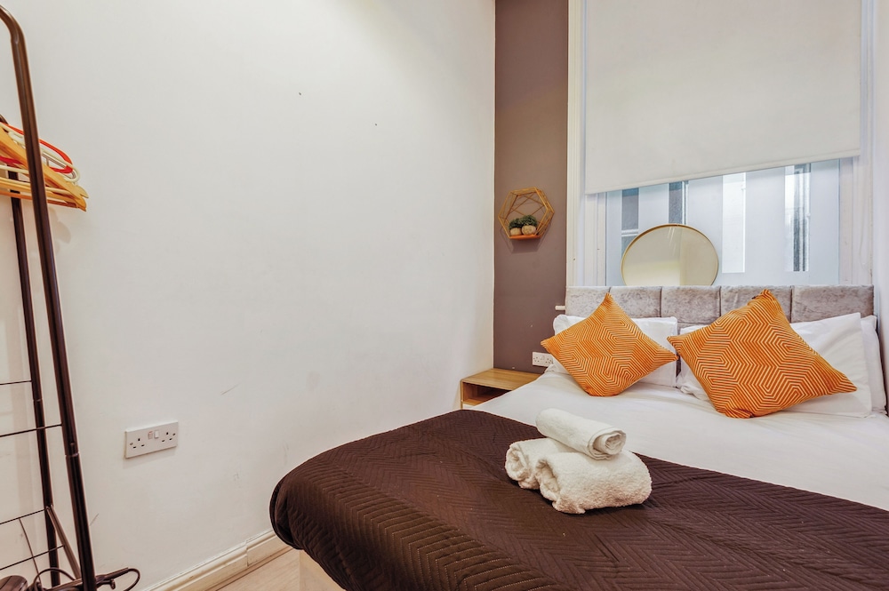 Central Liverpool Retreat