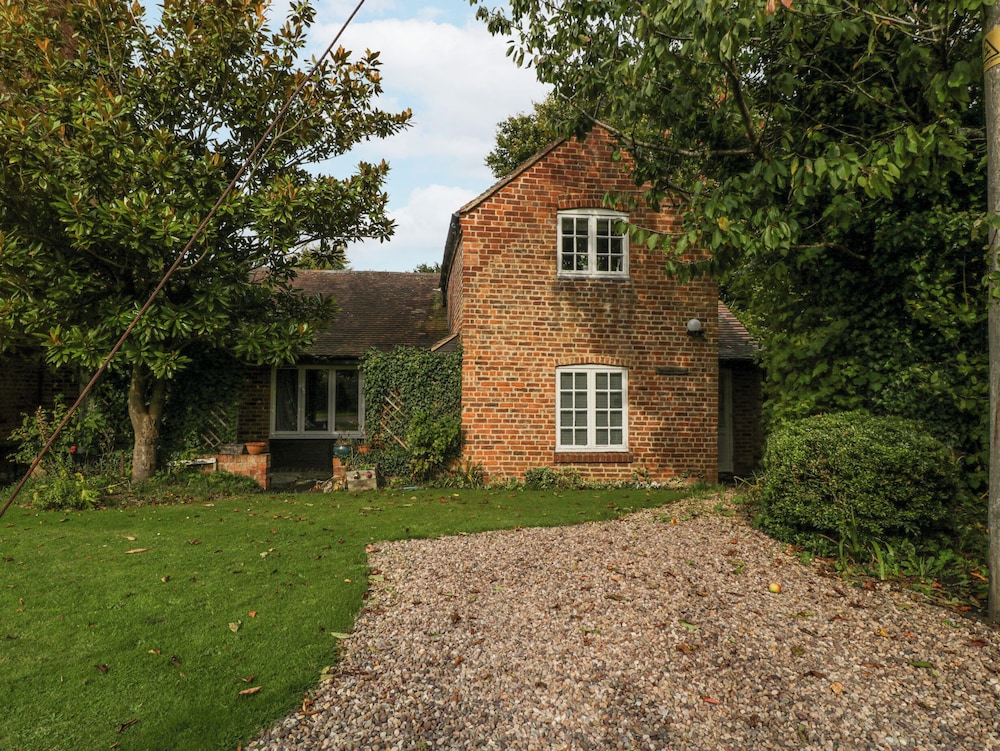 The Coach House Apartment