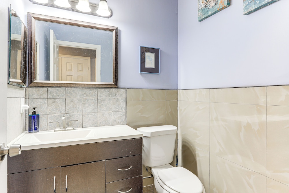 Easy ATL Access: Suburban Home Base w/ Patio