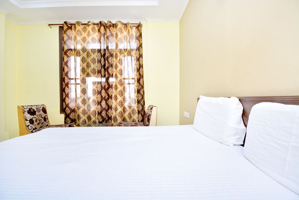 SPOT ON 41347 Hotel Royal Occassions - Property Image 18