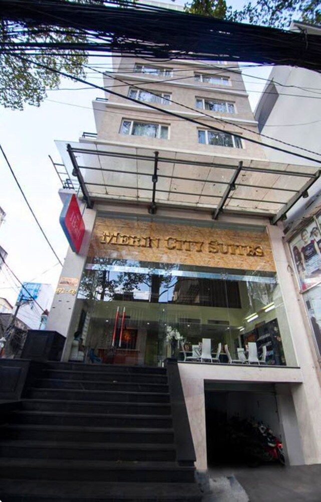 Merin City Suites