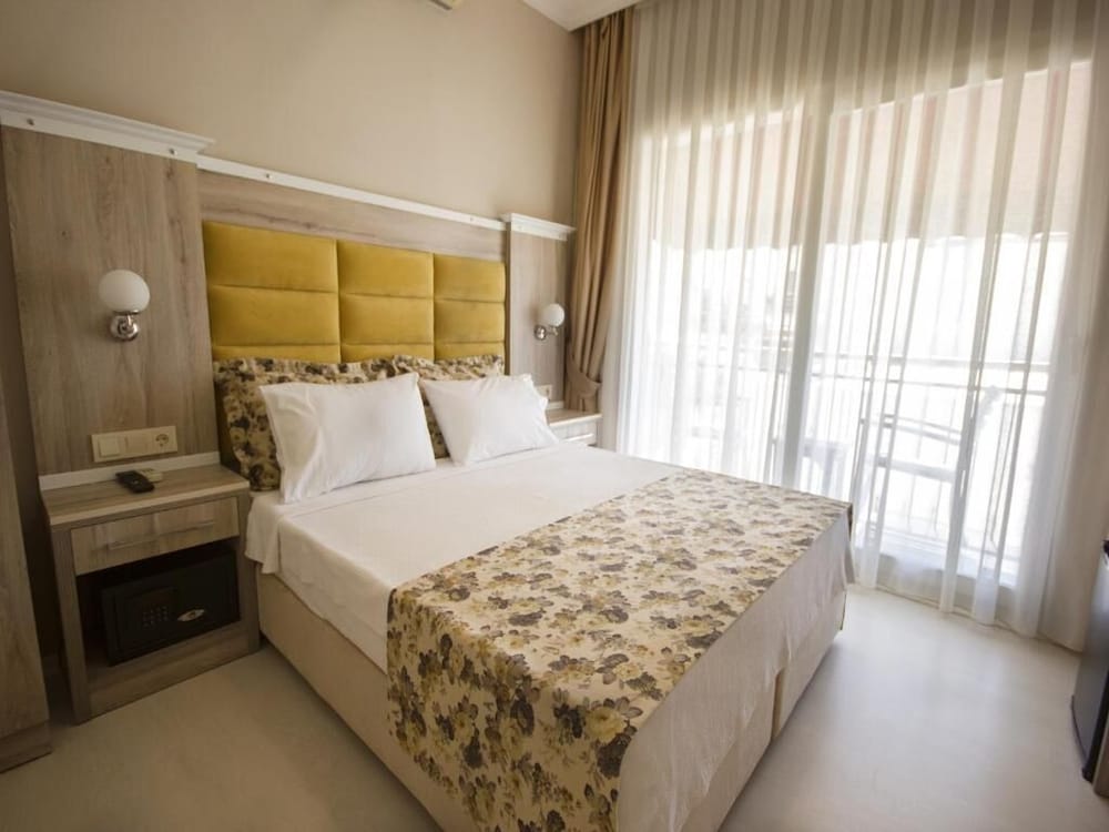 Akkan Beach Hotel - Image 14