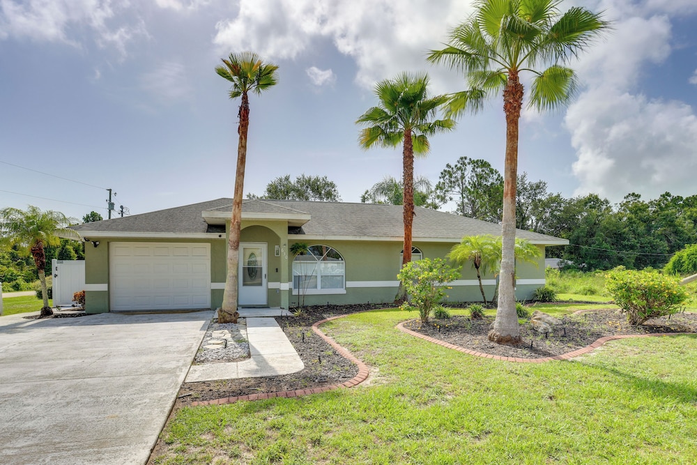 5 Mi to Highlands Hammock: Home w/ Fenced-in Yard