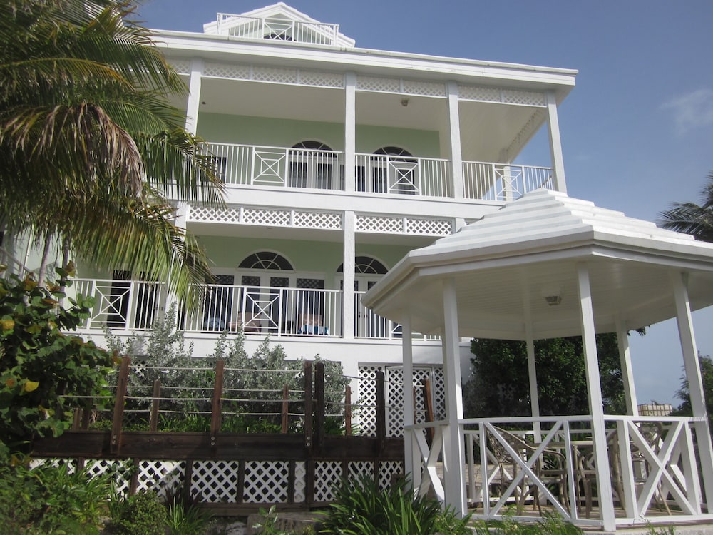 February Point Villa BB1