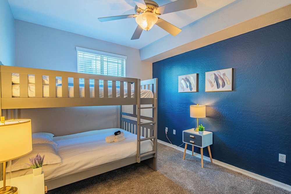 ROVE LIVING/KL - The Fredrick Tempe