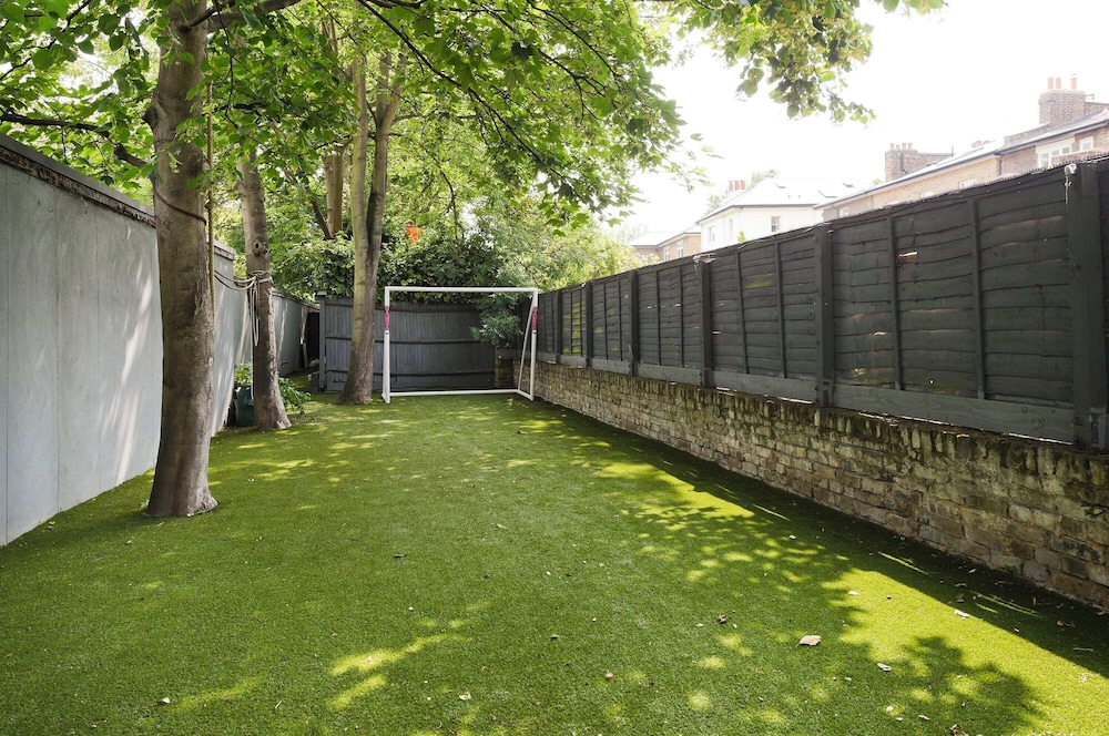 7bed Notting Hill W/garden, Games Room & Parking