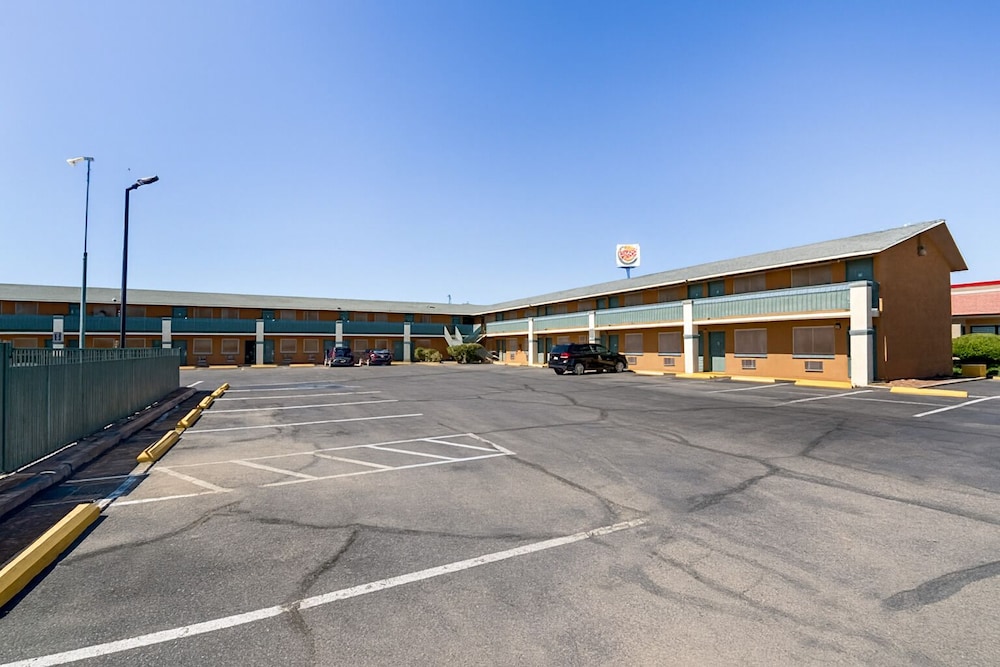 MHO Hotel Eloy Casa Grande near I-10
