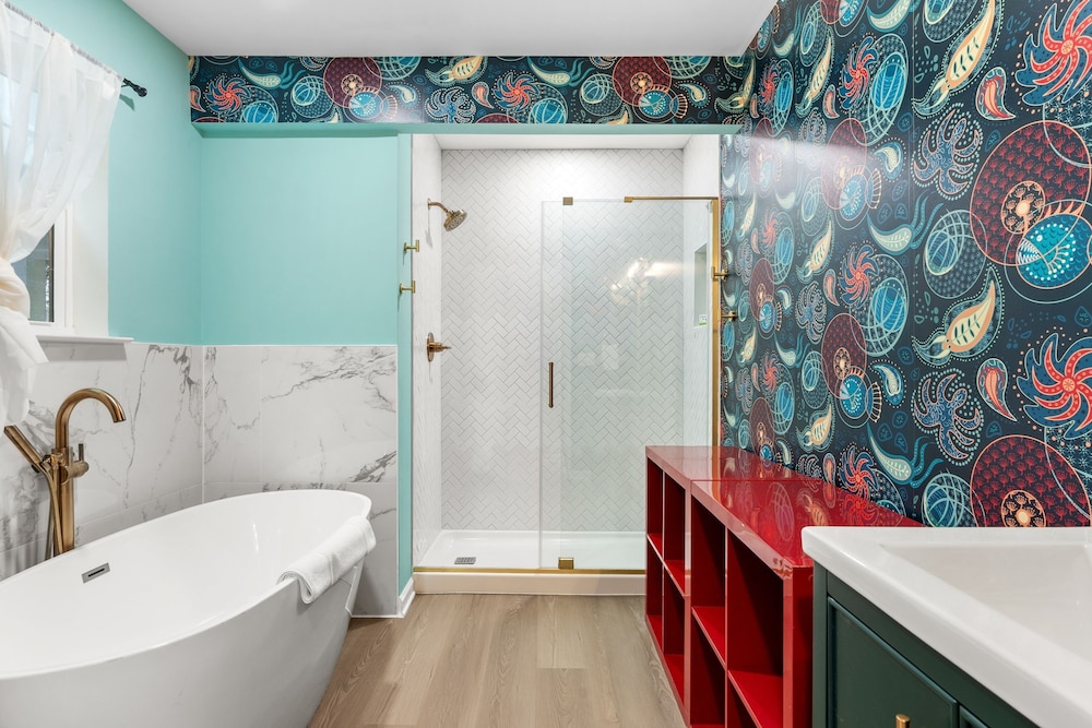 As You Like It by Avantstay Steps to Beach Bikes Sleeps 18