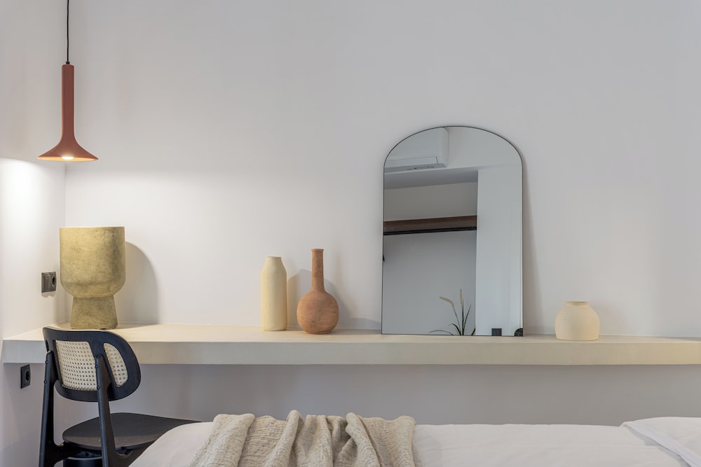 Acropolis Loom Suite