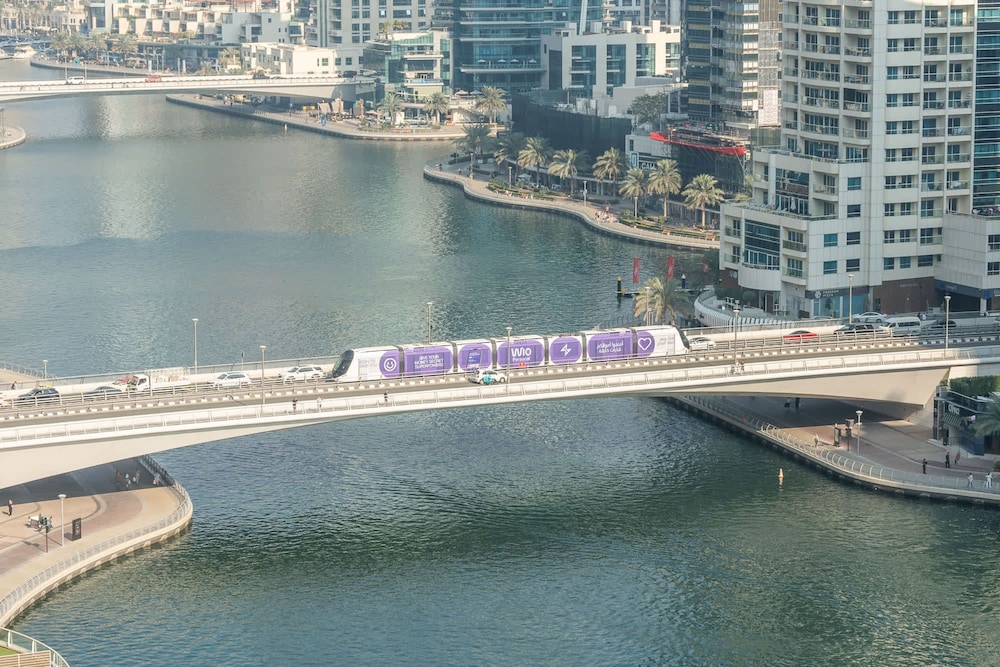1 Bedroom That Sleeps 4 With Great City Views