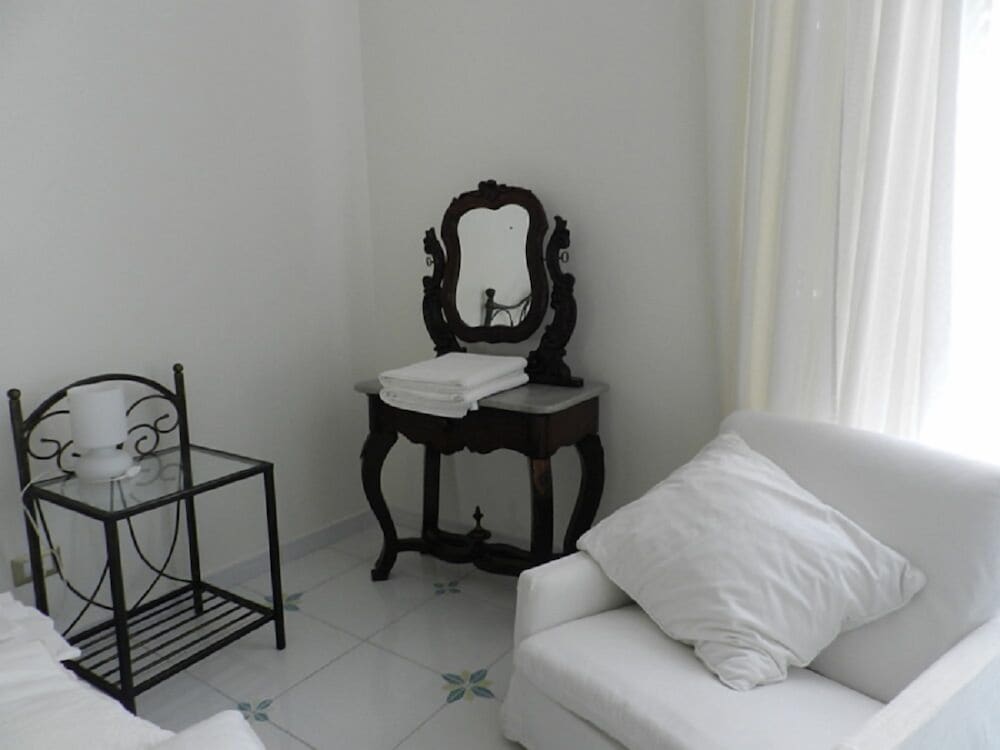 Palazzo Morese Apartments photo 5