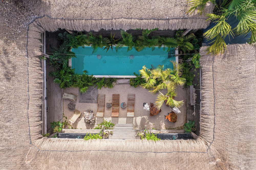 Meteora Stay & Co-Working Space