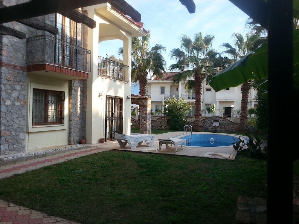 Villa Phoenix