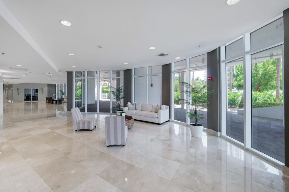 Miami Beachfront Oceanview Condo