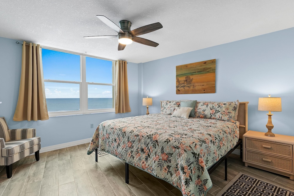 Coronado Towers 703