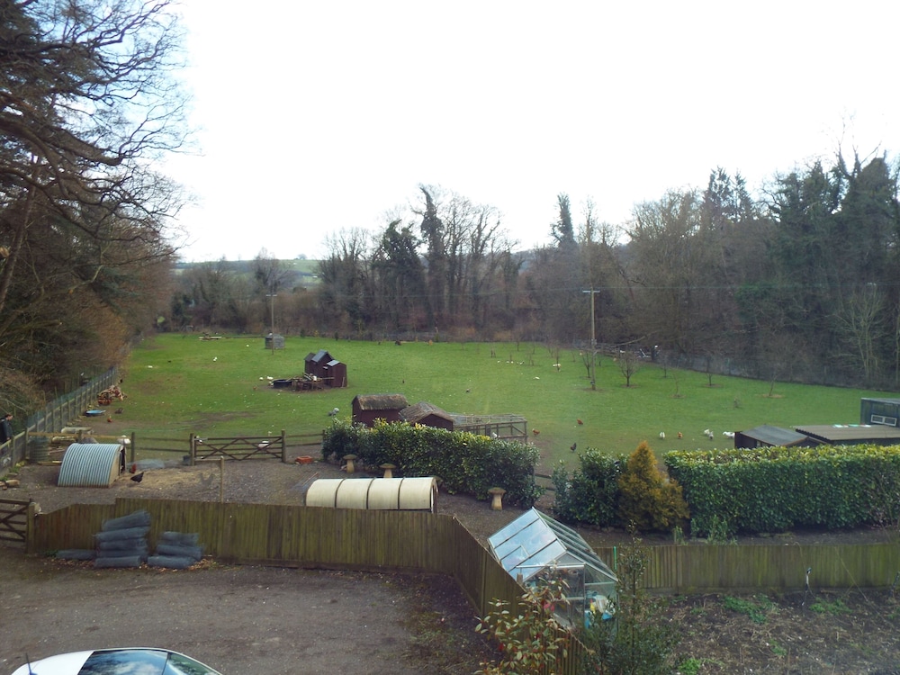 Meadowbrook Cottage B&B