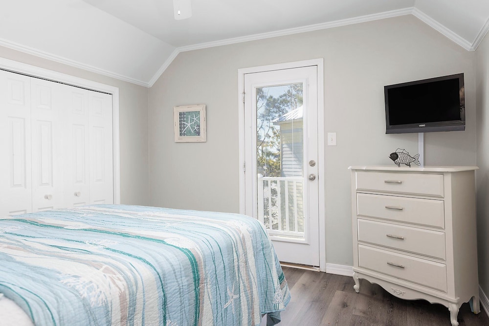 Bear Point by Southern Vacation Rentals