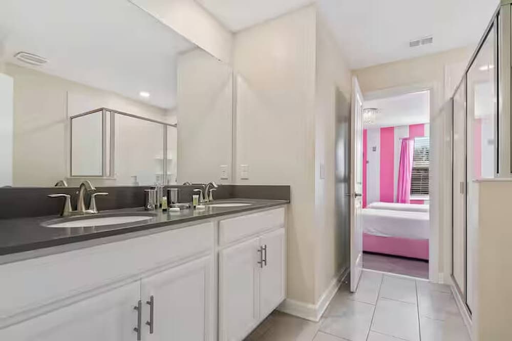 Lakeview 9bedroom Home Private Pool Game Theater