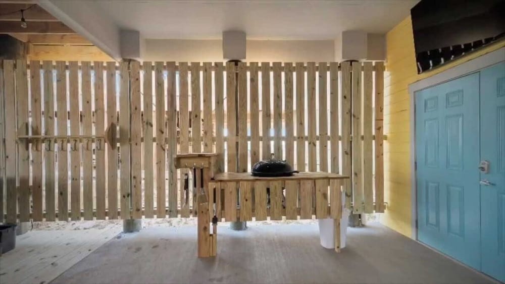 Beachfront 8bedrooms Lemonshello