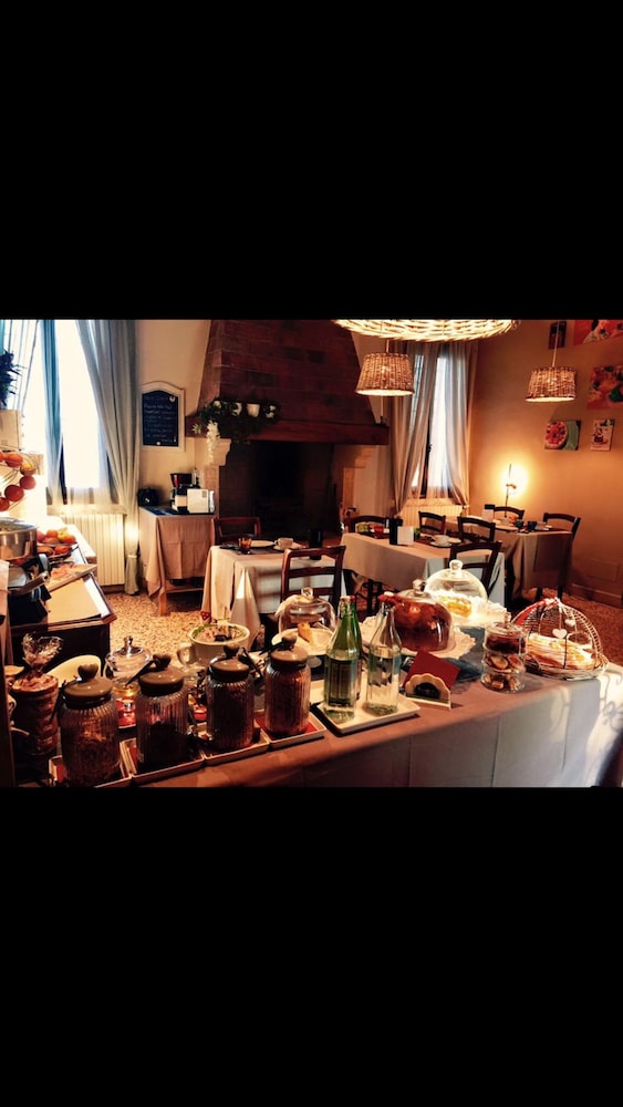 Relais Villa Gozzi B&B