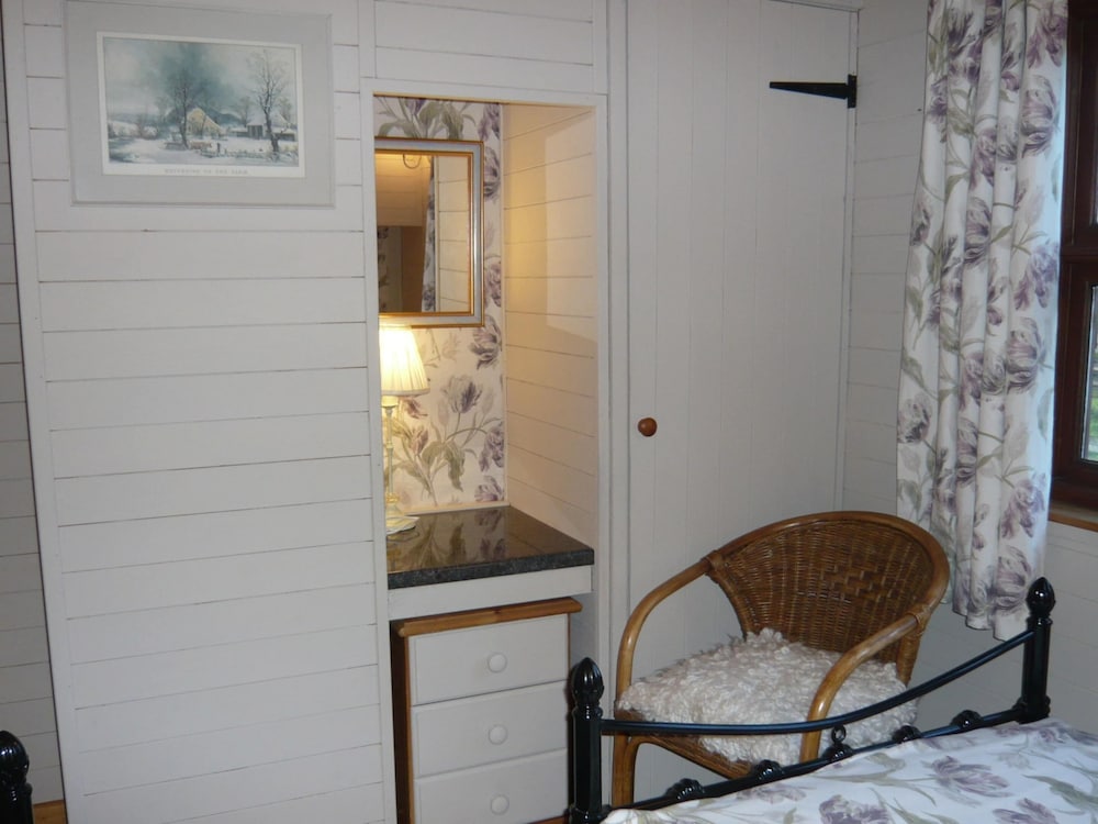 Spacious Cottage With Sauna Looking out on Astonishing Grasslands view 5