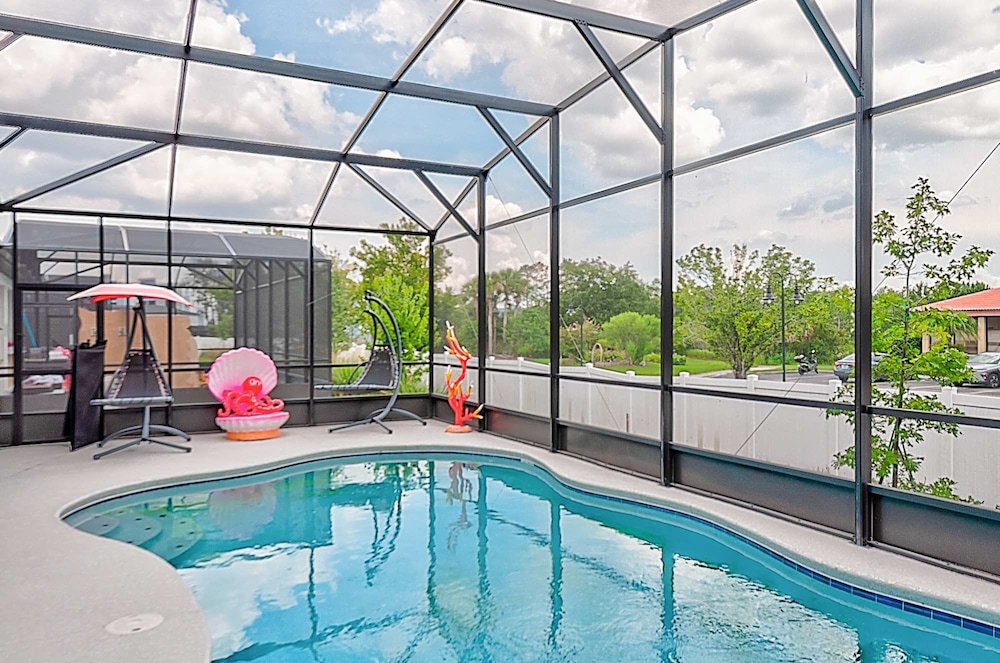 5893 Family Fun Home With Pool Near Theme Parks